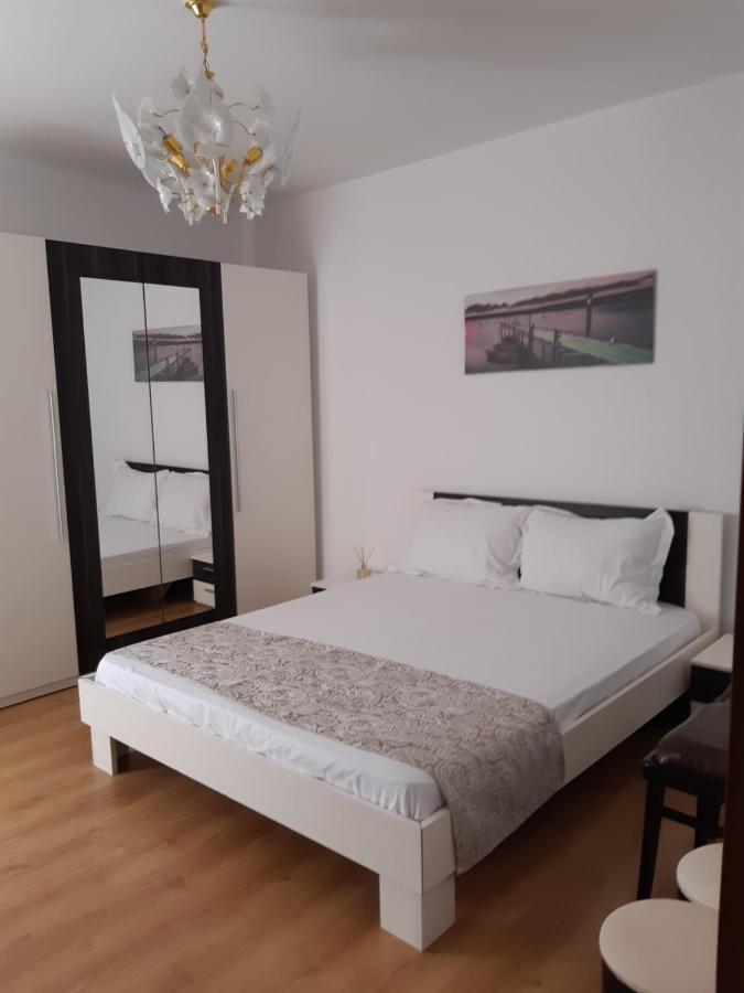Casa Silvia Apartment Constanta Exterior photo