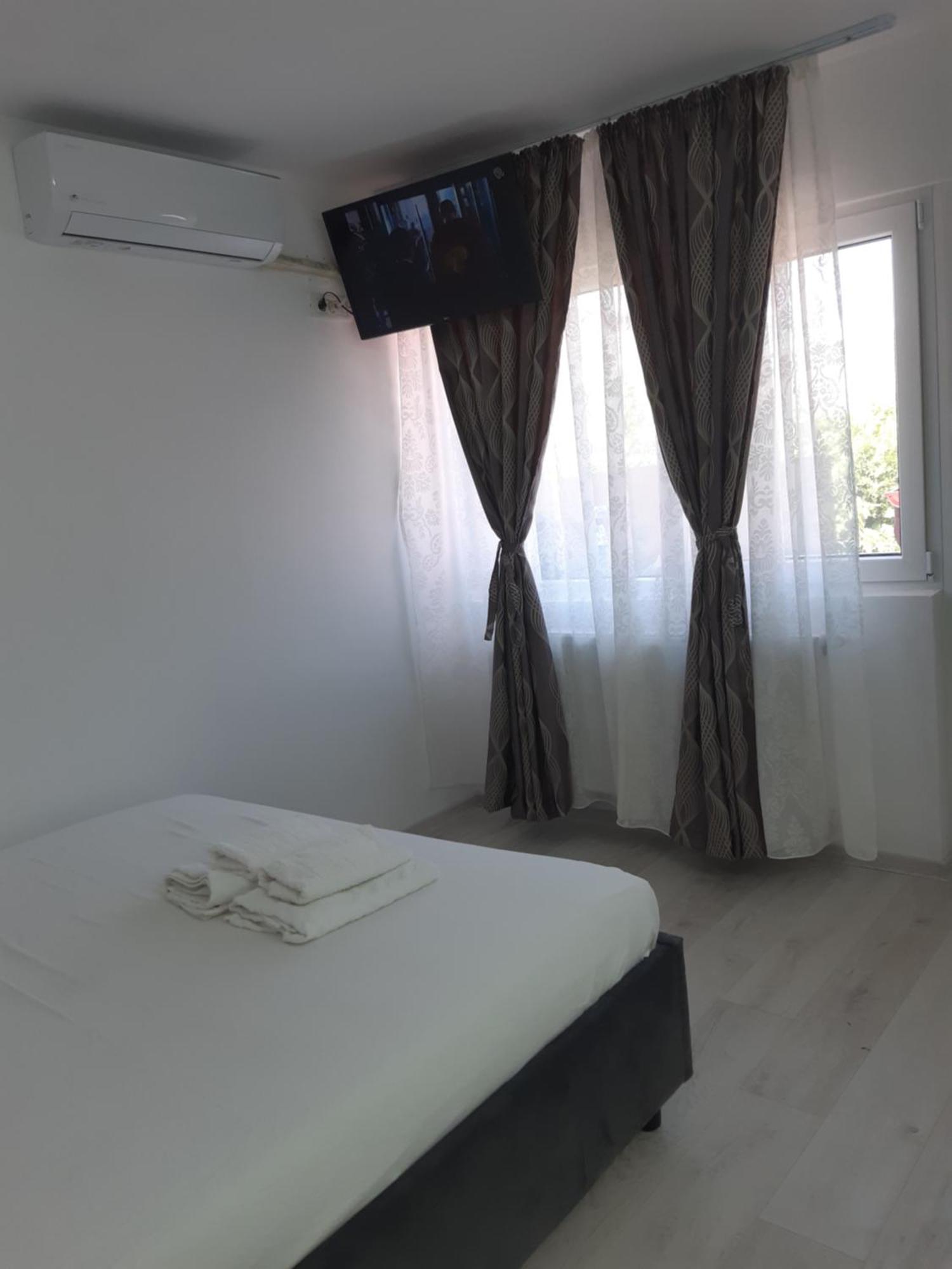Casa Silvia Apartment Constanta Exterior photo