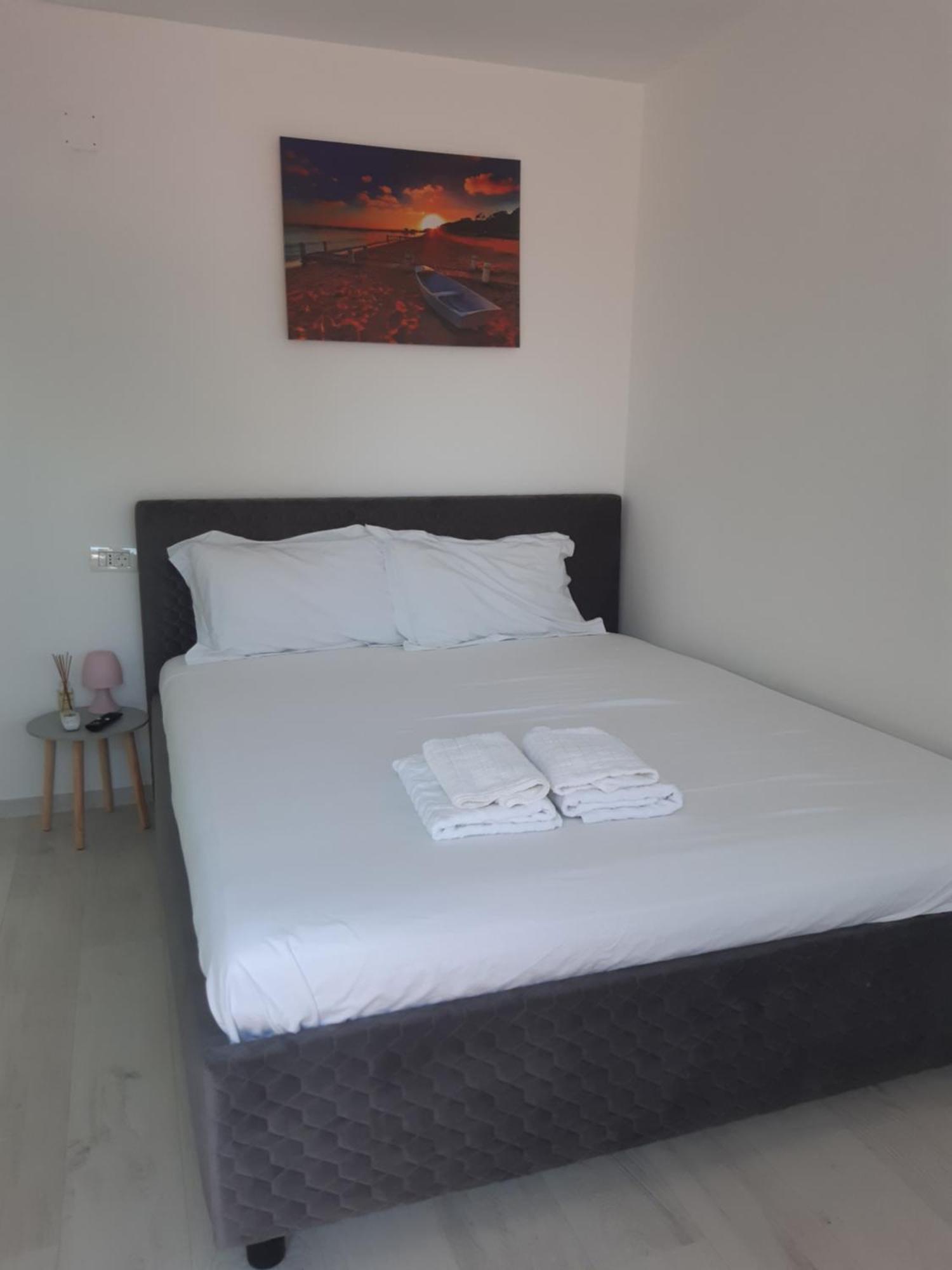 Casa Silvia Apartment Constanta Exterior photo